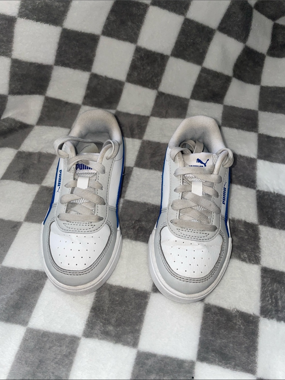 Puma Toddler 11c White and Blue Low-Top Sneakers